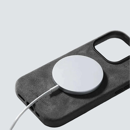 iPhone 14 - Alcantara Case - Space Grey